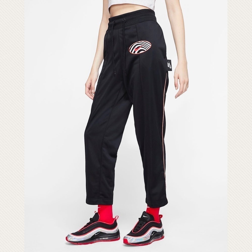 Nike Sportswear Heritage Air Max Sweatpants NEW